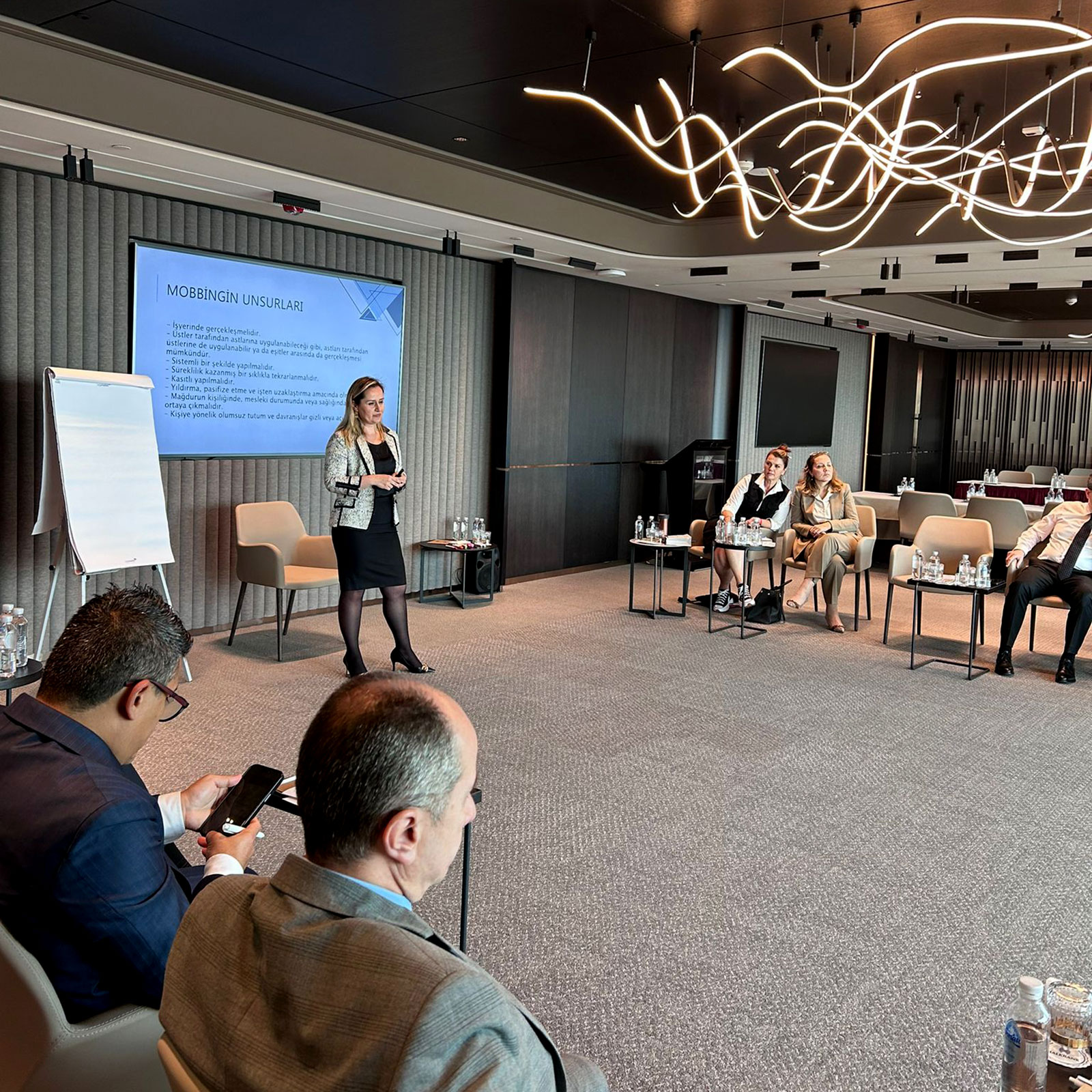 Halkbank “Mobbing” Semineri (17 Mayıs 2024)